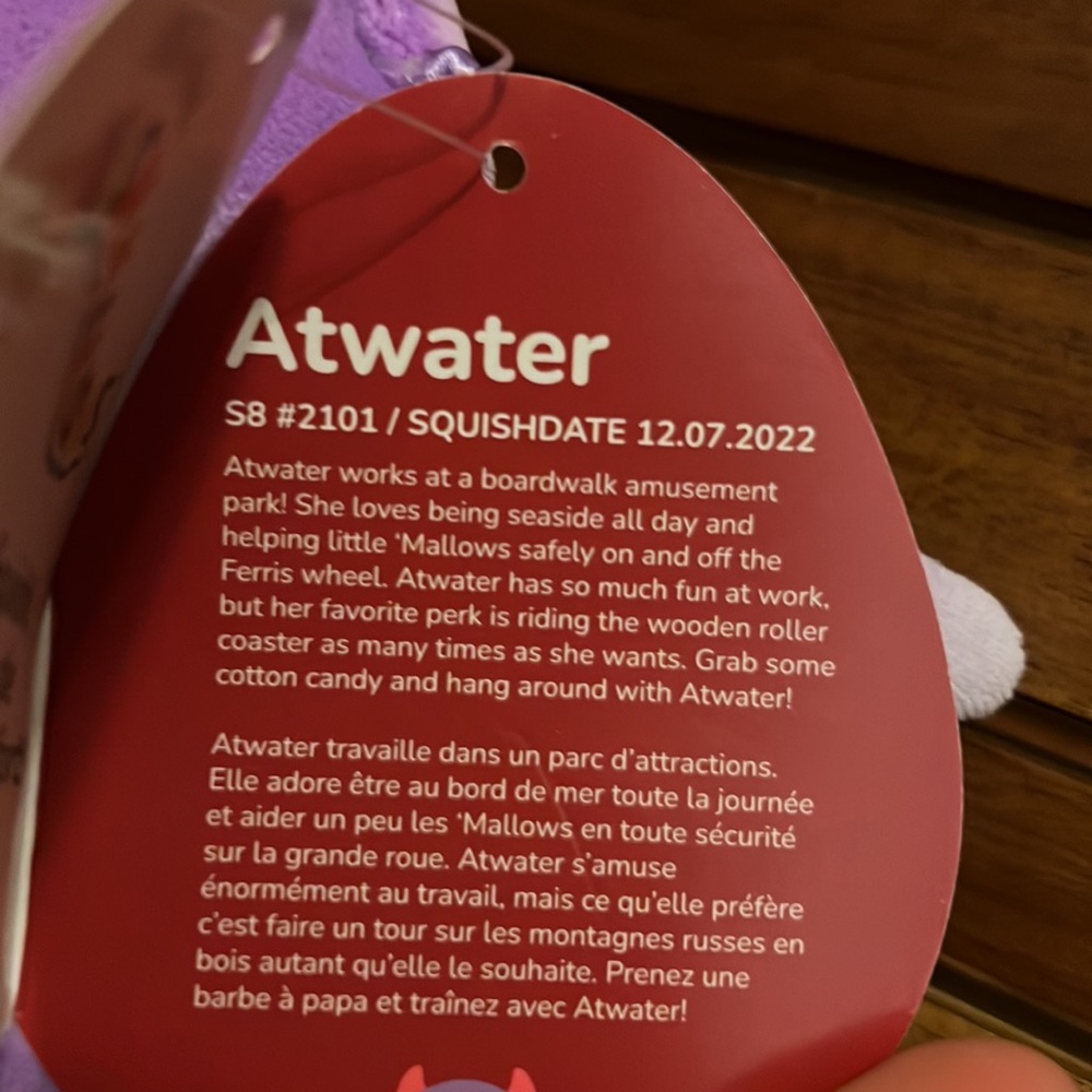 🛍️ NWT 8” Atwater the Monster Alien Valentine’s Day edition Squishmallow heart - Picture 3 of 7